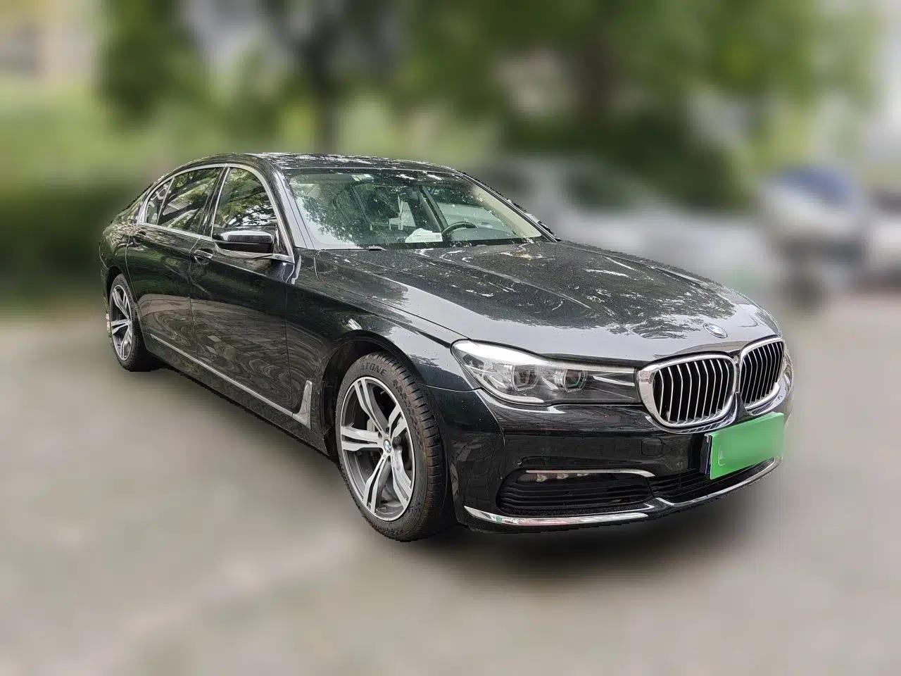 BMW 7 Series 2016 730Li Leading Model — миниатюра 3