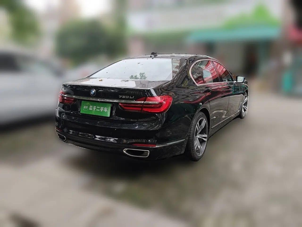 BMW 7 Series 2016 730Li Leading Model — миниатюра 6
