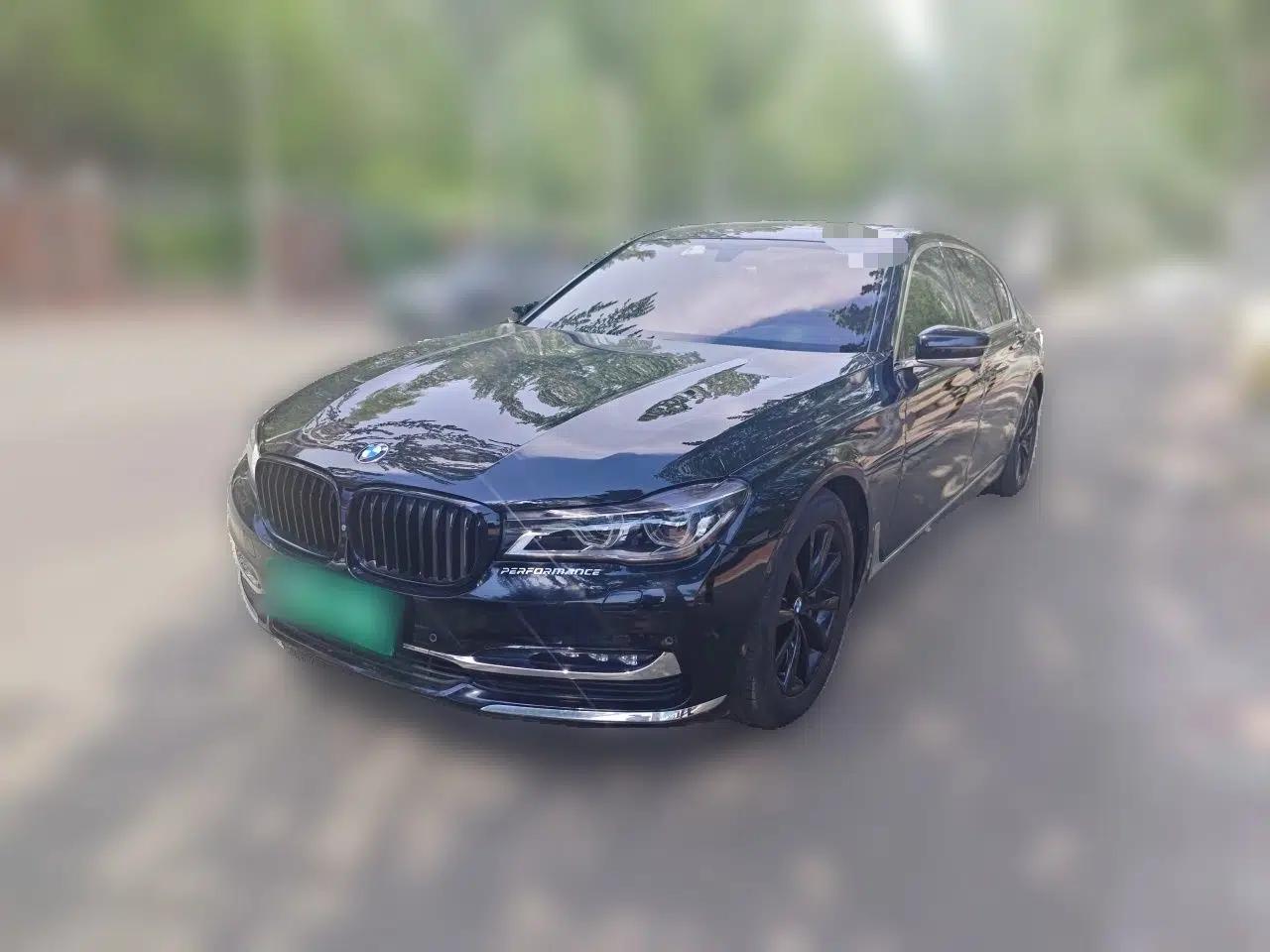 BMW 7 Series 2016 730Li Luxury Model — миниатюра 1