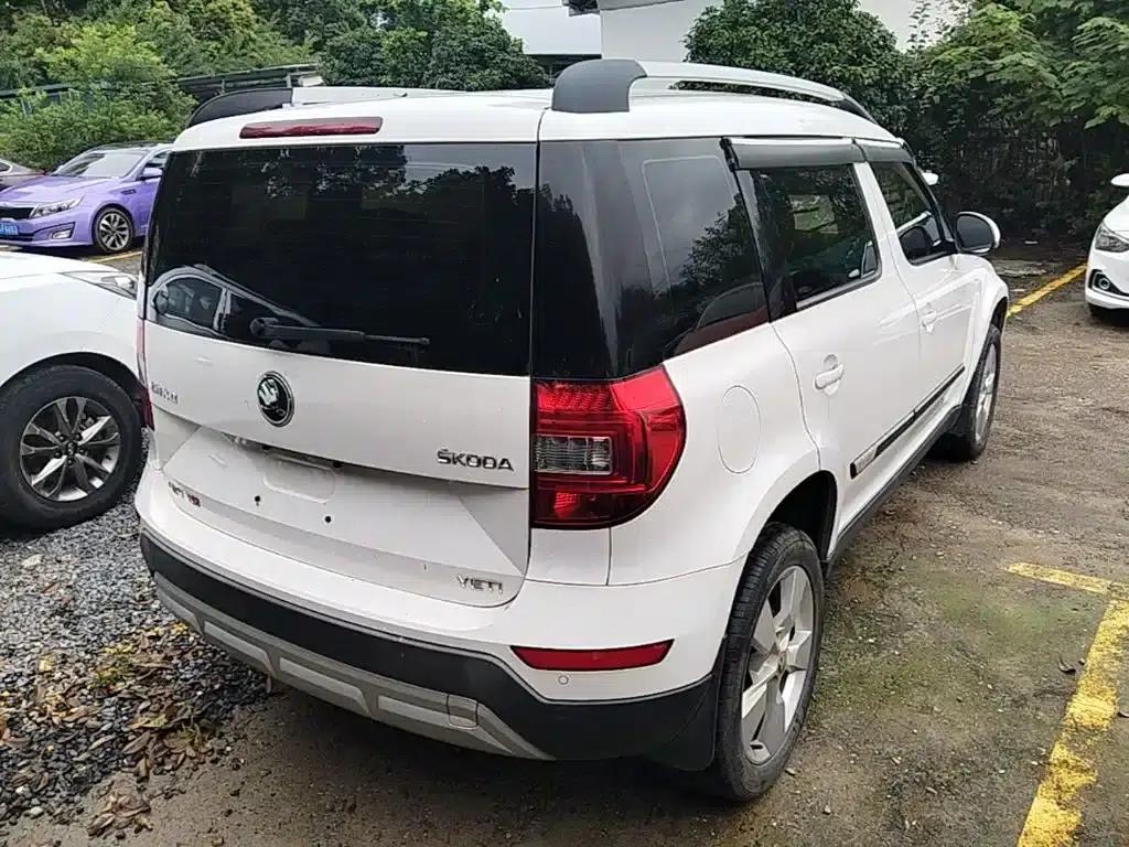 Yeti 2014 1.8TSI DSG Polar Edition — миниатюра 7