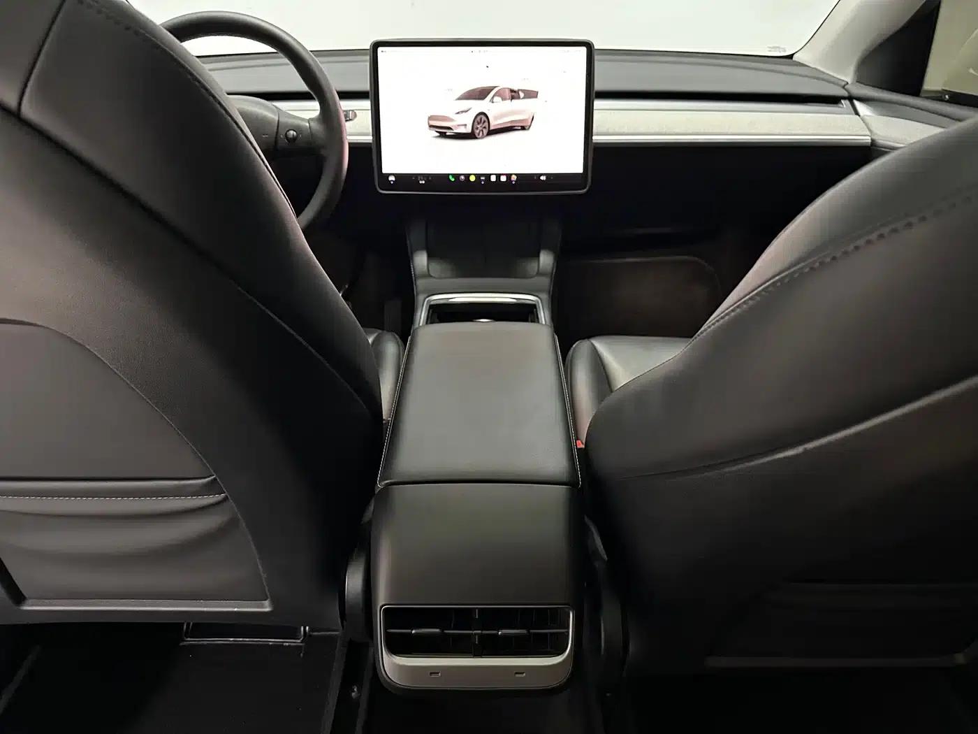 Model Y 2024 Rear-Wheel Drive — миниатюра 15