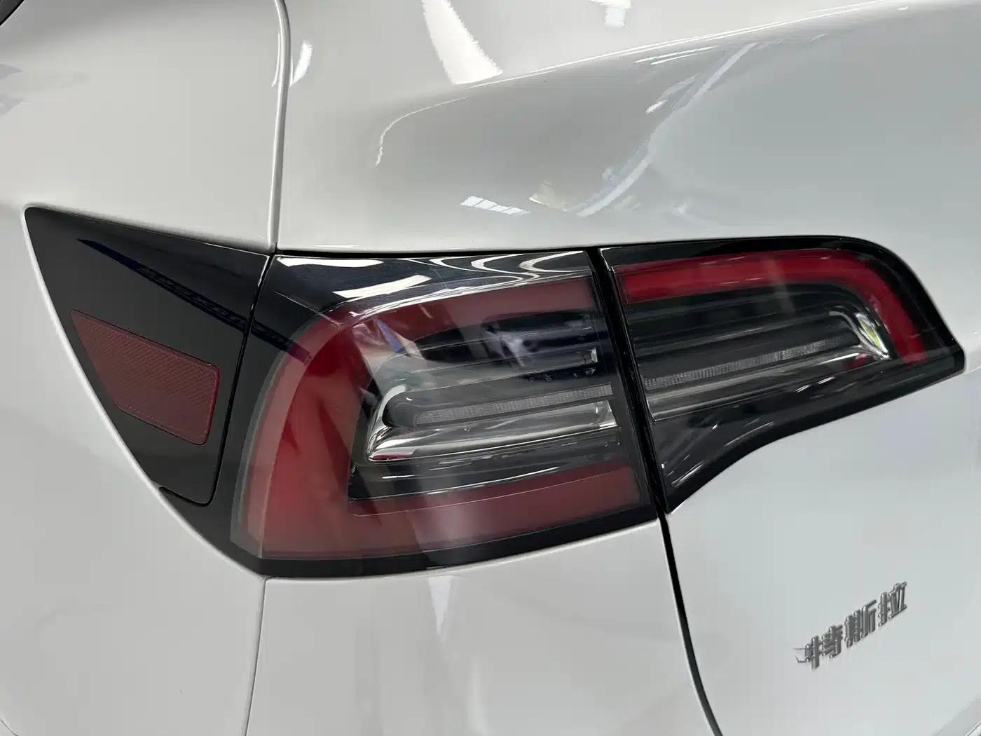 Model Y 2024 Rear-Wheel Drive — миниатюра 18