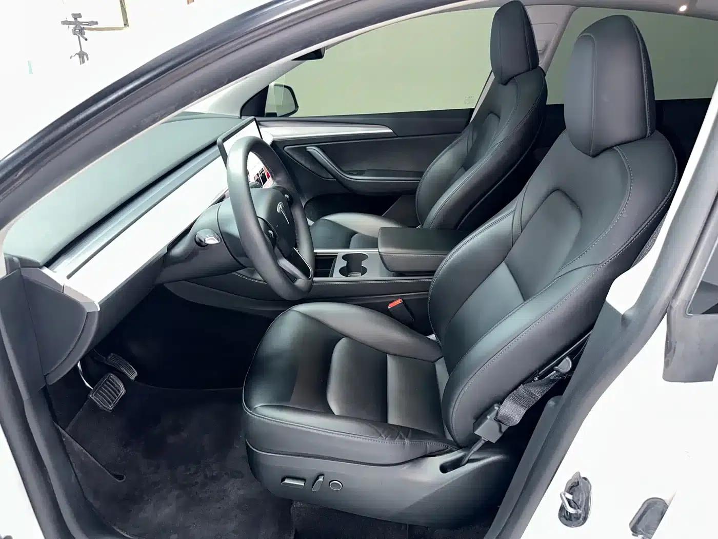 Model Y 2024 Rear-Wheel Drive — миниатюра 7