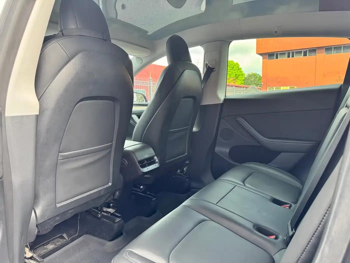 Model Y 2021 Long Range All-Wheel Drive — миниатюра 9