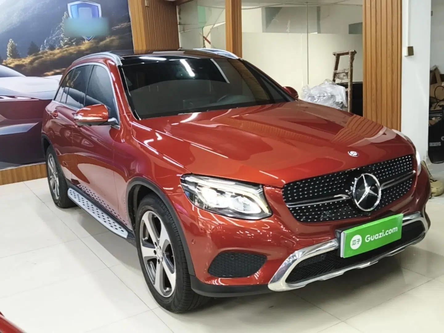 Mercedes-Benz GLC 2016 GLC 260 4MATIC Luxury Model — миниатюра 3