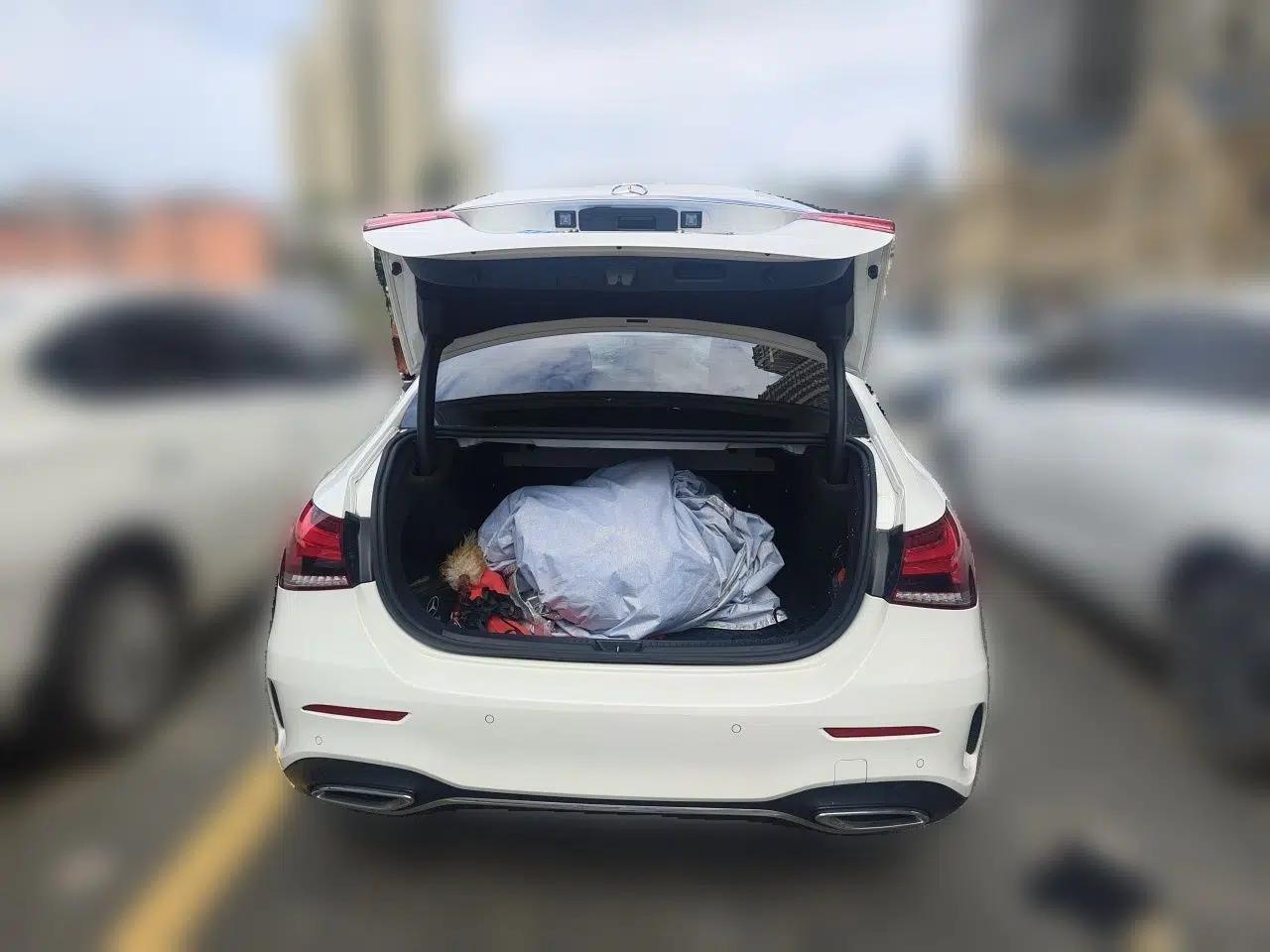 Mercedes-Benz A-Class 2022 Restyled A 200 L Sport Sedan Fashion Version — миниатюра 19