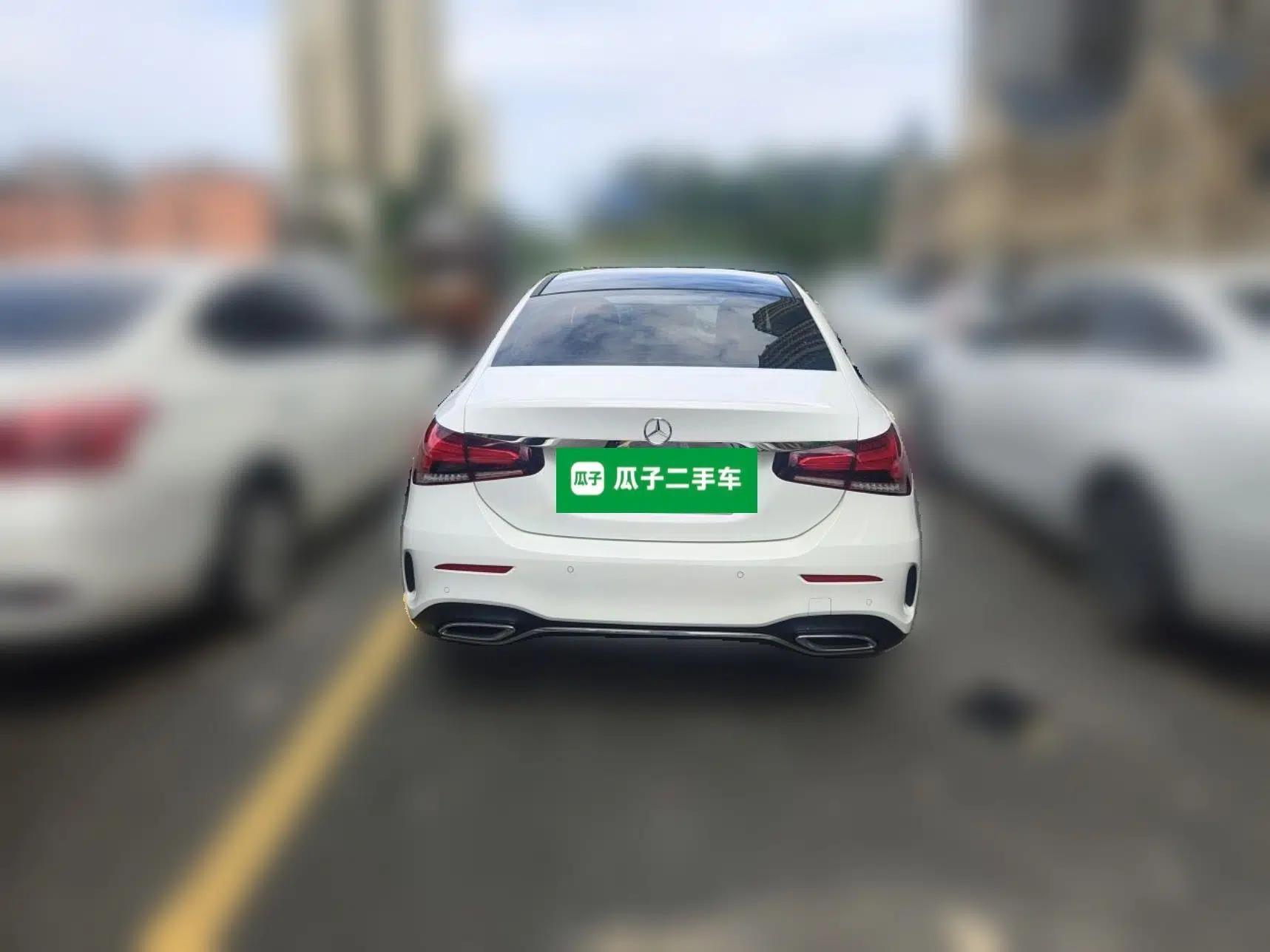 Mercedes-Benz A-Class 2022 Restyled A 200 L Sport Sedan Fashion Version — миниатюра 5