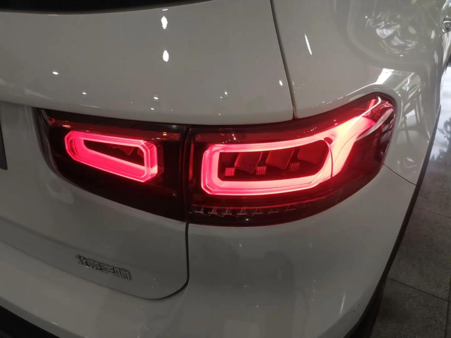 Mercedes-Benz GLB 2021 GLB 200 Fashion Model — миниатюра 9