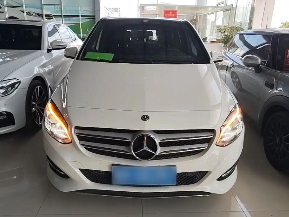 Mercedes-Benz B-Class 2017 B 200 Fashion Model — миниатюра 2
