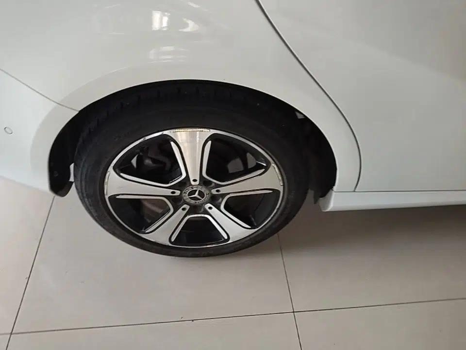 Mercedes-Benz B-Class 2017 B 200 Fashion Model — миниатюра 11