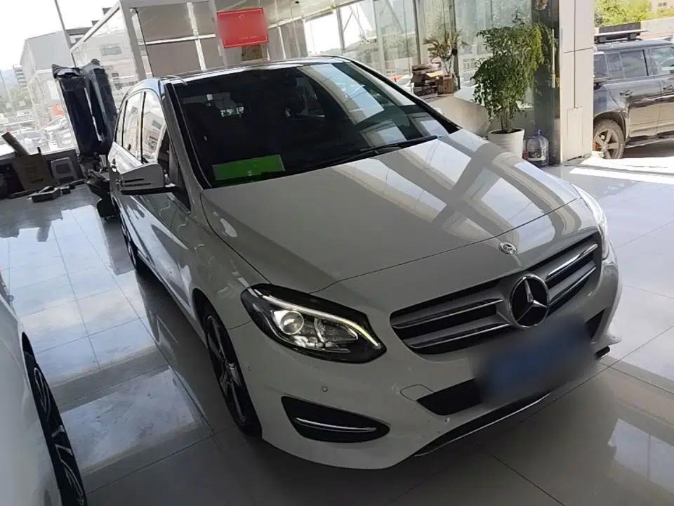 Mercedes-Benz B-Class 2017 B 200 Fashion Model — миниатюра 3