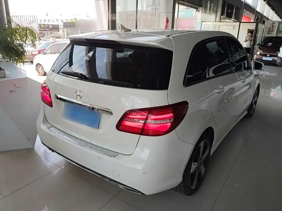 Mercedes-Benz B-Class 2017 B 200 Fashion Model — миниатюра 6