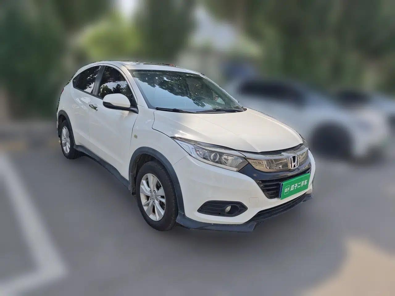 Honda Vezel 2019 1.5L CVT Pioneer Edition China VI — миниатюра 3