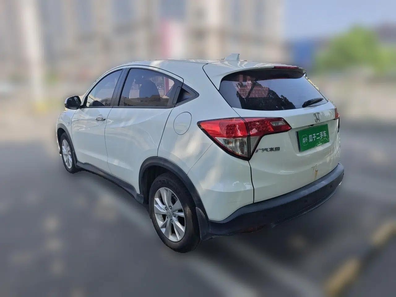 Honda Vezel 2019 1.5L CVT Pioneer Edition China VI — миниатюра 4