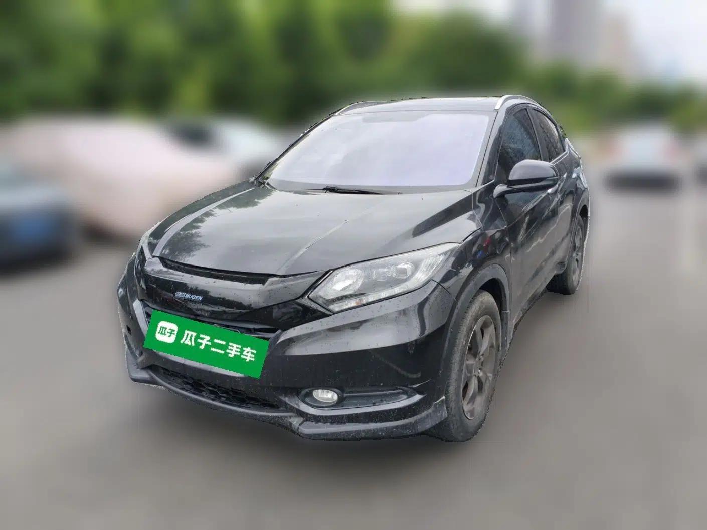 Honda Vezel 2015 1.8L CVT Four-Wheel Drive Flagship Model — миниатюра 1