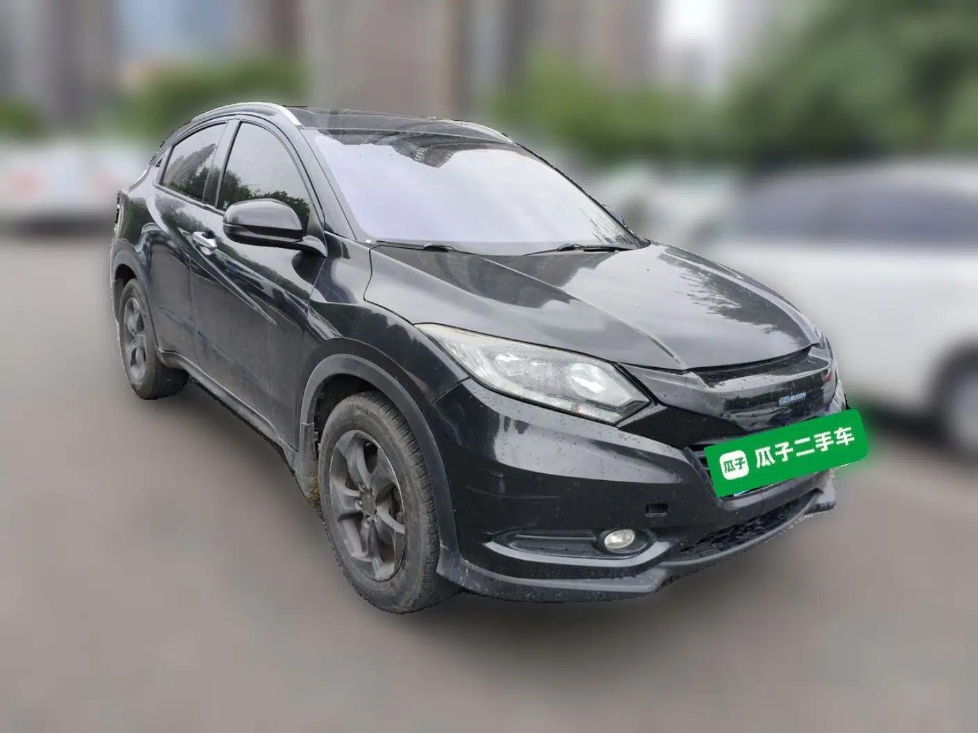 Honda Vezel 2015 1.8L CVT Four-Wheel Drive Flagship Model — миниатюра 3