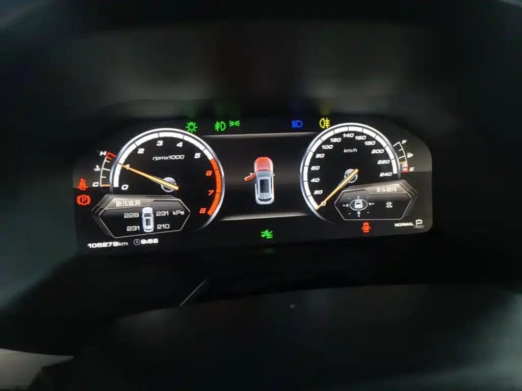Wey VV7 2017 Model VV7c 2.0T Super Luxury Edition — миниатюра 12