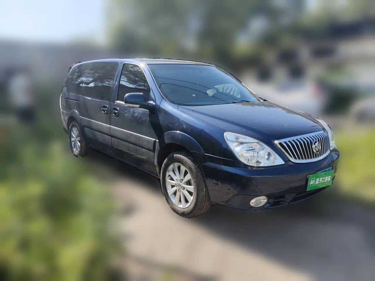 Buick GL8 2014 2.4L Classic Edition — миниатюра 3