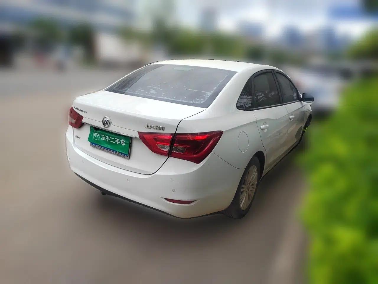 Buick GT 2017 15N Automatic Elite Version — миниатюра 6