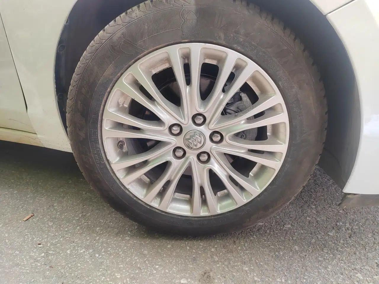 Buick GT 2017 15N Automatic Elite Version — миниатюра 8