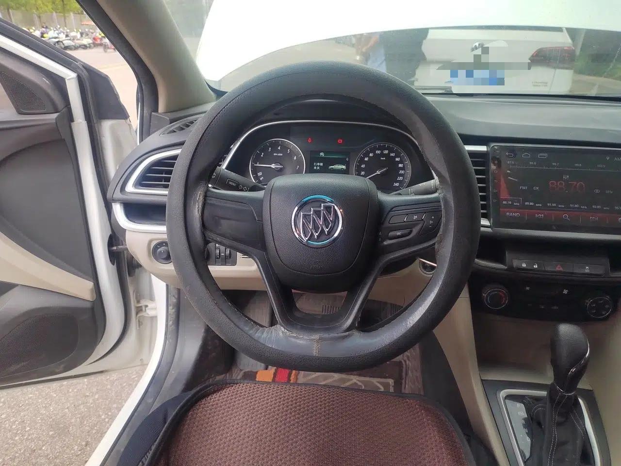 Buick GT 2017 15N Automatic Elite Version — миниатюра 10