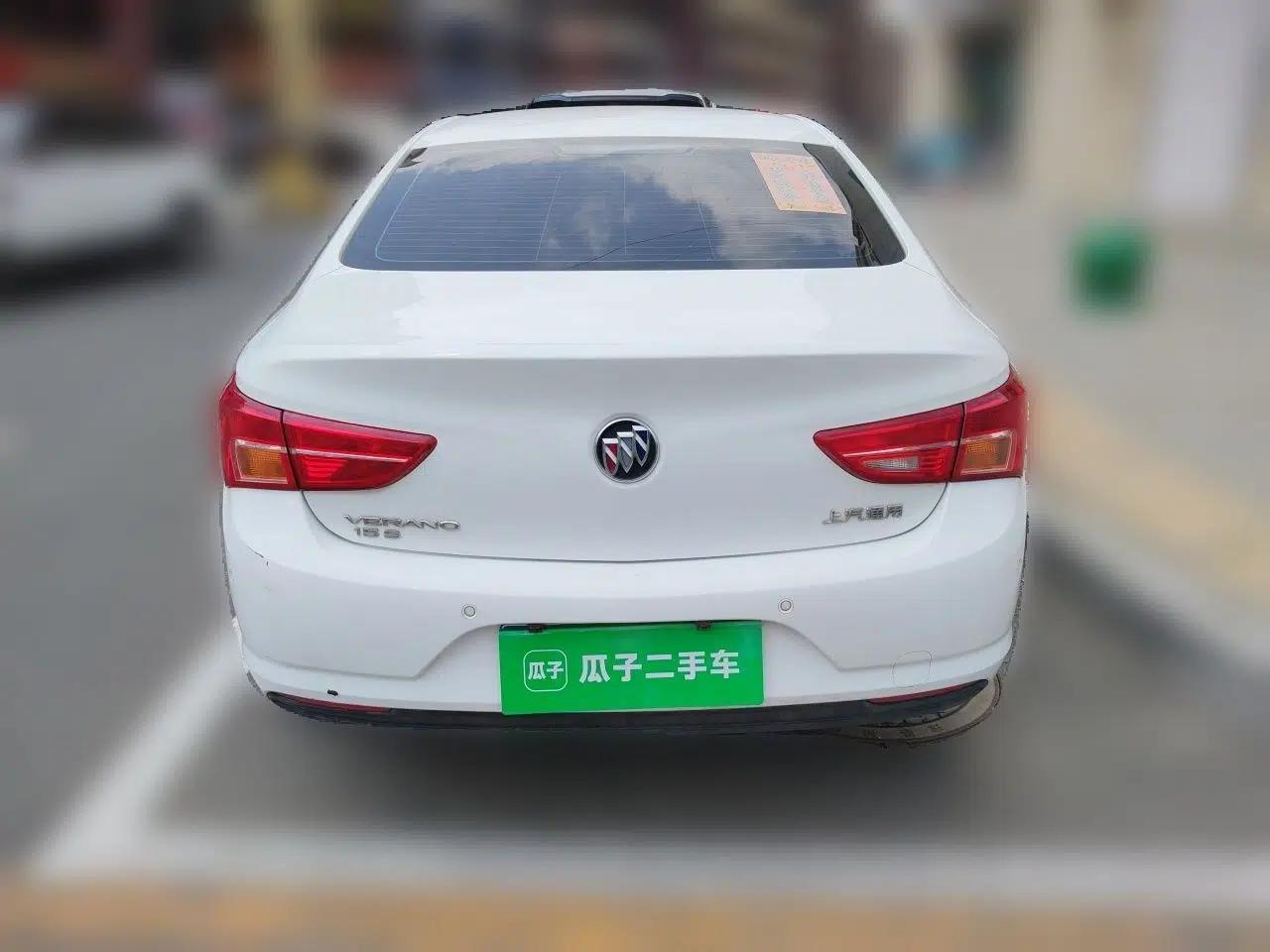 Buick Verano 2017 Sedan 15S Automatic Leading Model — миниатюра 5