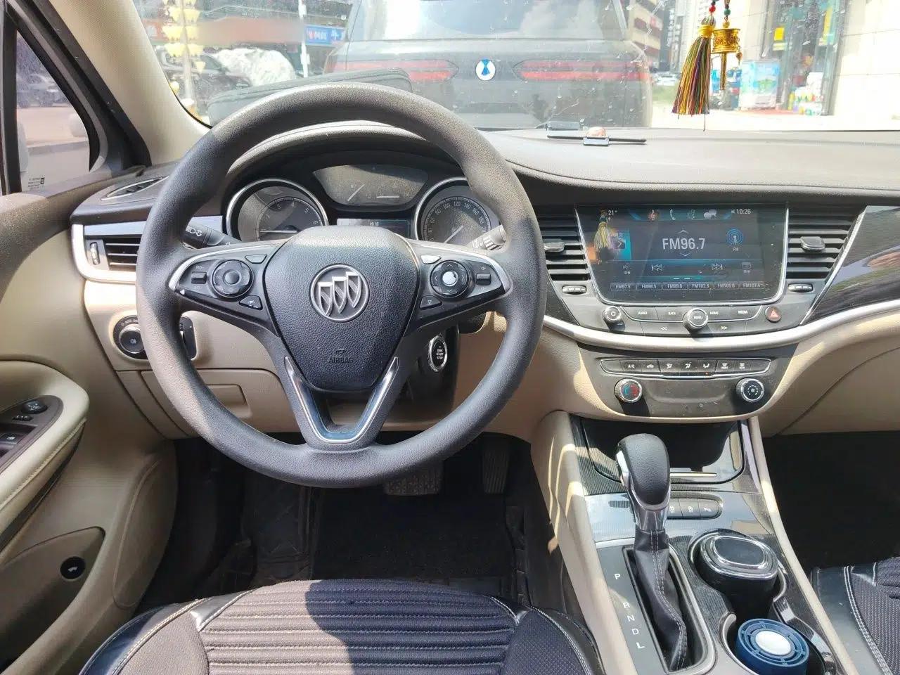 Buick Verano 2017 Sedan 15S Automatic Leading Model — миниатюра 10