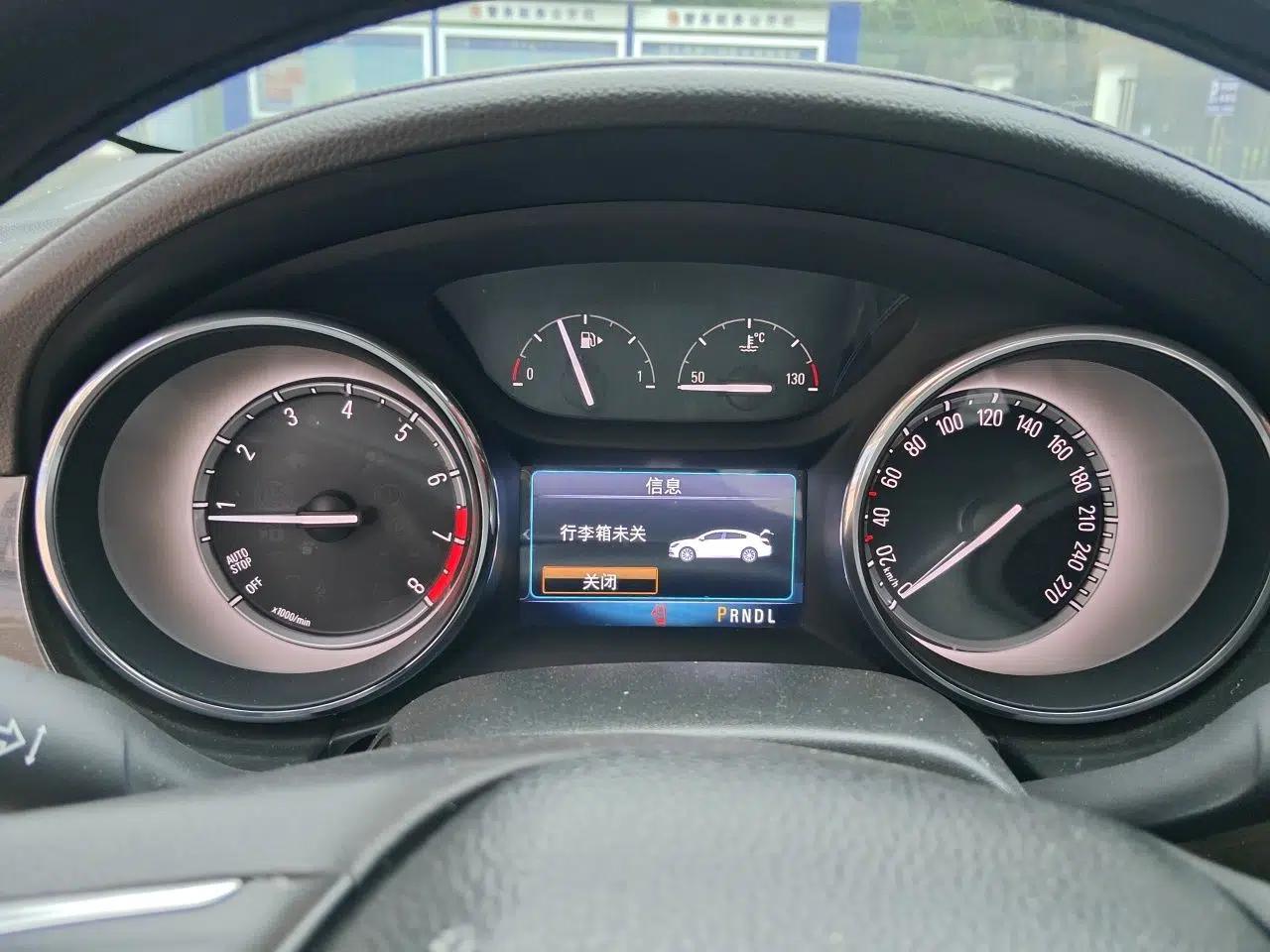 Buick Verano 2017 Sedan 20T Dual-Clutch Leading Model — миниатюра 11