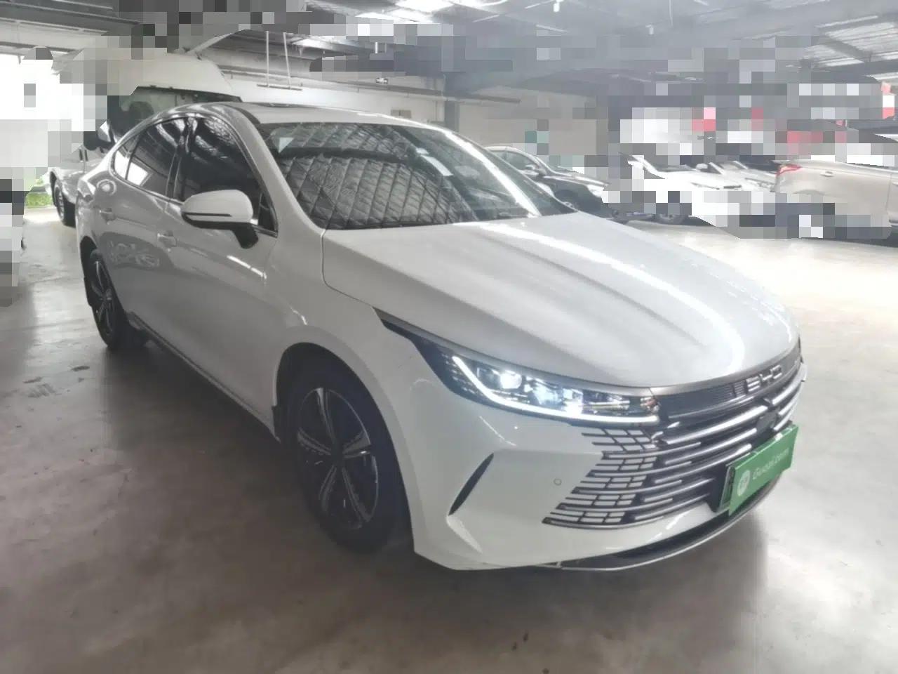 BYD Destroyer 05 2022 DM-i 55KM Prestige Model — миниатюра 3