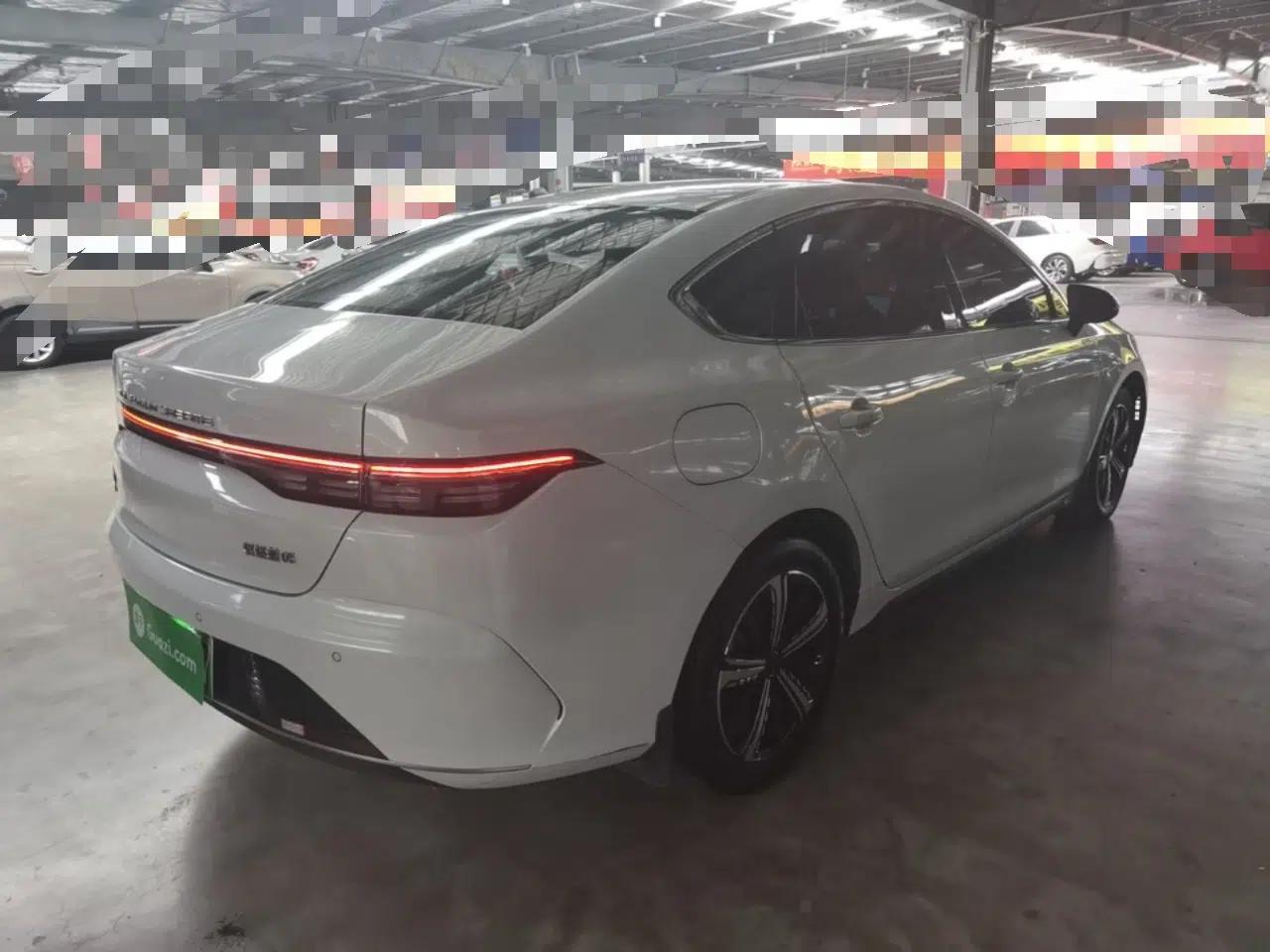 BYD Destroyer 05 2022 DM-i 55KM Prestige Model — миниатюра 6