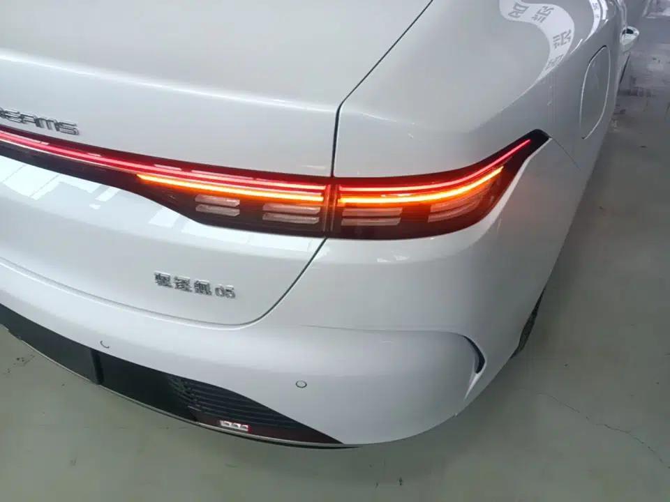 BYD Destroyer 05 2023 Champion Edition DM-i 55KM Luxury Model — миниатюра 9