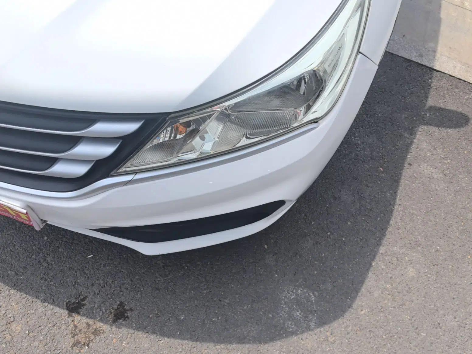 Baojun 310 2016 1.2L manual Comfort trim level — миниатюра 8