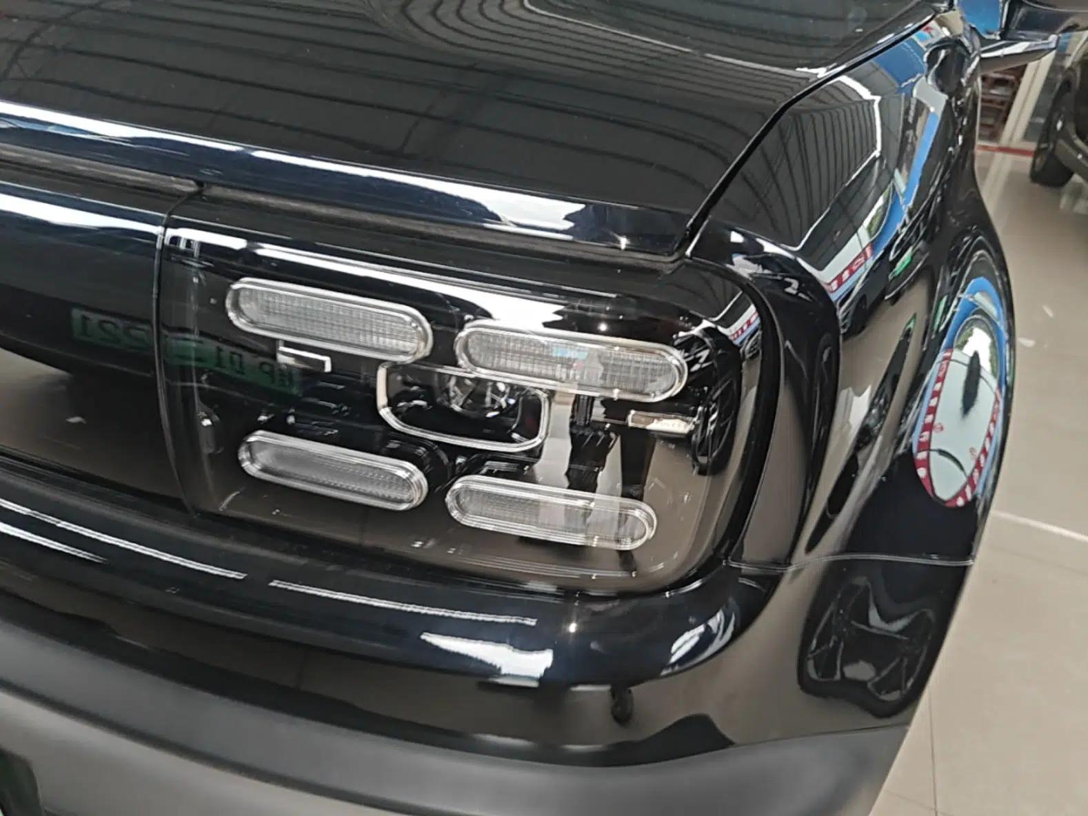 Baojun Spark EUV 2024 Prestige Edition 4 Seats — миниатюра 8