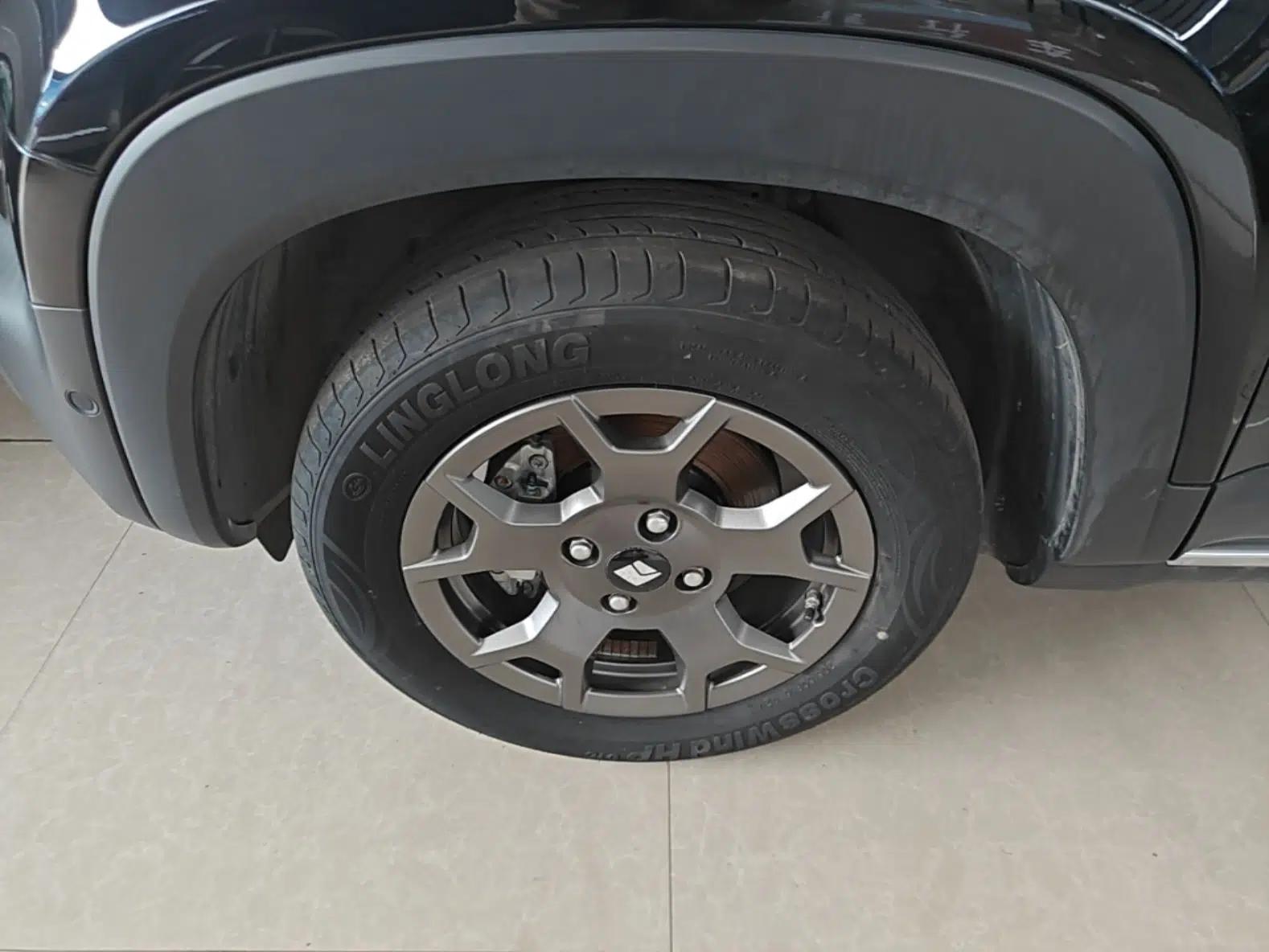 Baojun Spark EUV 2024 Prestige Edition 4 Seats — миниатюра 10