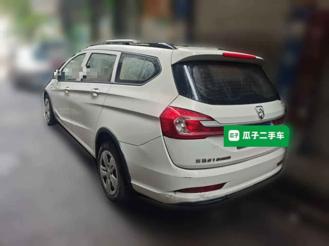 Baojun 310W 2017 1.5L Manual Comfort Version China V — миниатюра 4