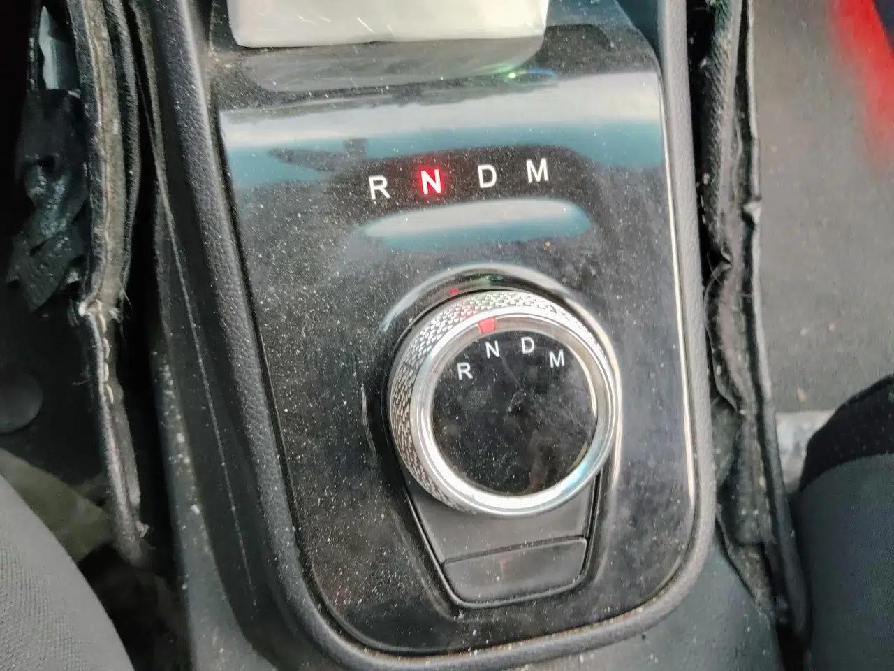 Baojun 310W 2018 1.5L Automatic Fashion Edition China VI — миниатюра 14