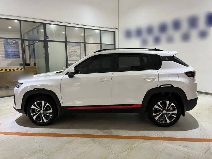 CHANGAN CS35PLUS 2023 Enjoy Edition 1.4T DCT Luxury Model — миниатюра 4