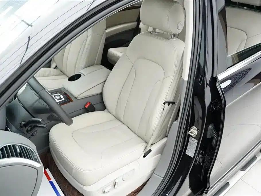 Audi Q7 2011 3.0 TFSI Exclusive Model 245kW — миниатюра 6