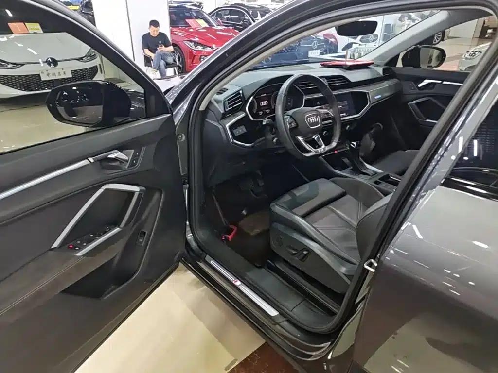 Audi Q3 Sportback 2022 40 TFSI Fashion Edition — миниатюра 16
