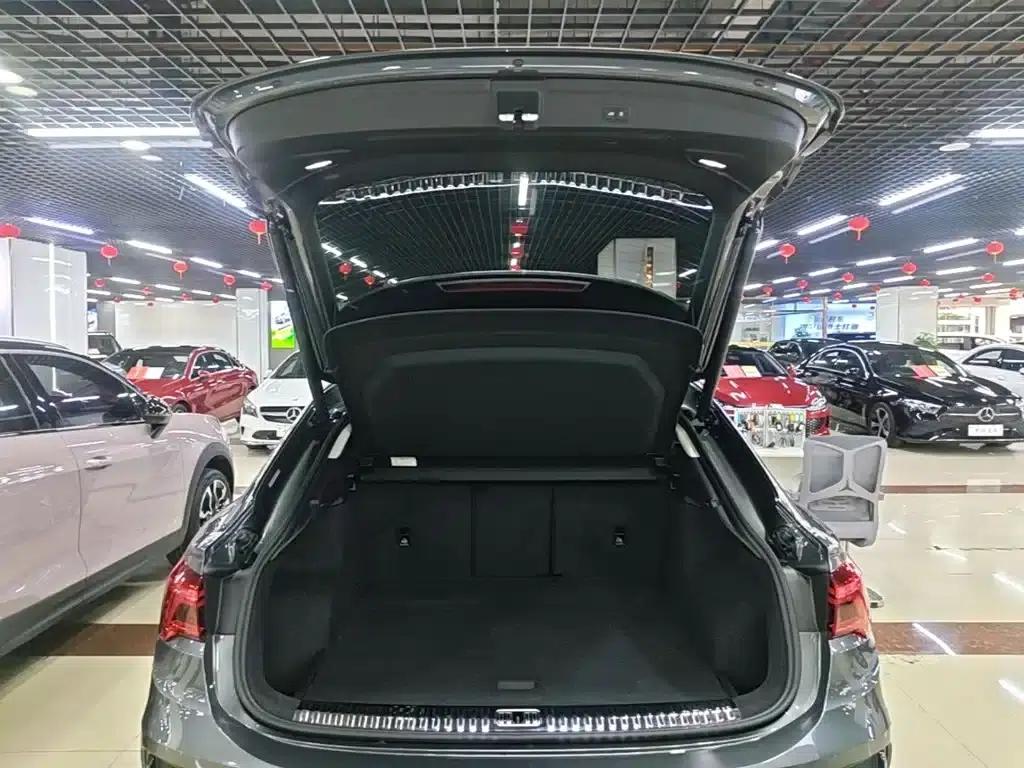Audi Q3 Sportback 2022 40 TFSI Fashion Edition — миниатюра 19