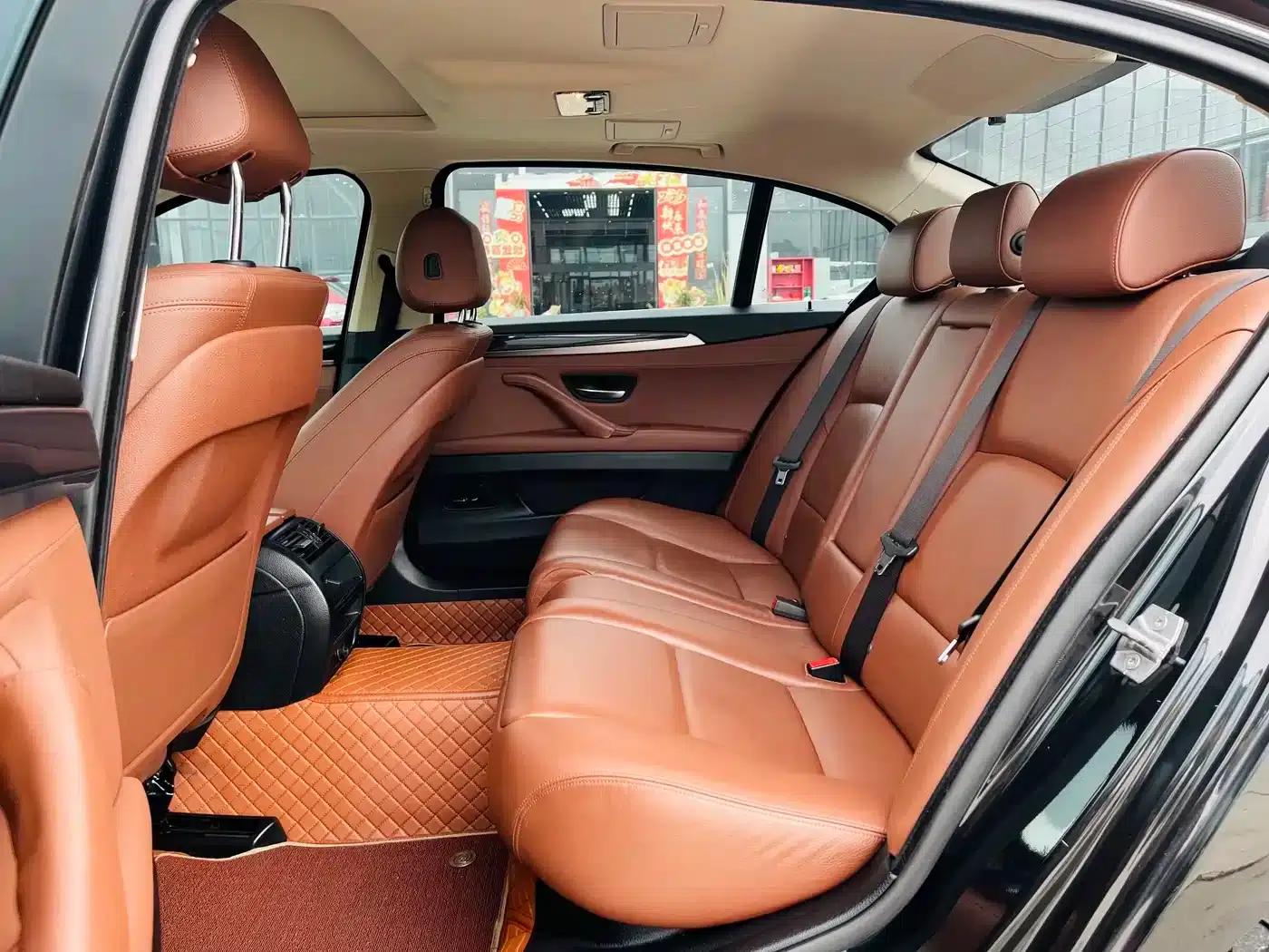 2014 BMW 5 Series 520Li Elegant Edition — миниатюра 11