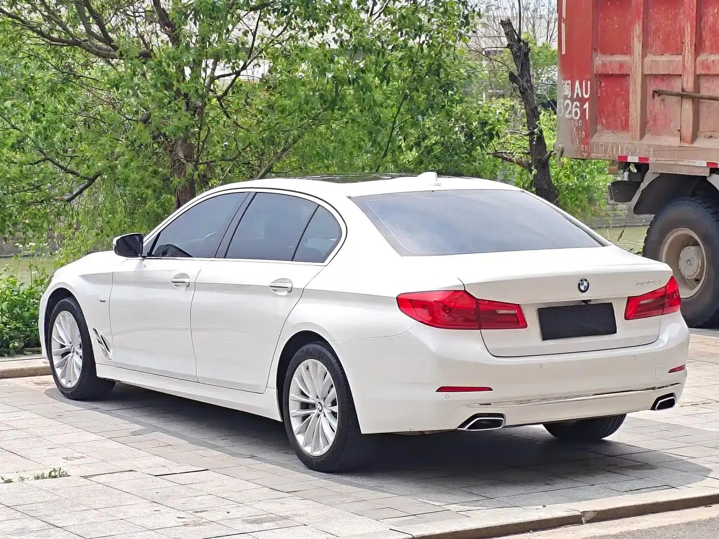 2018 BMW 5 Series 530Li xDrive Luxury Package — миниатюра 6