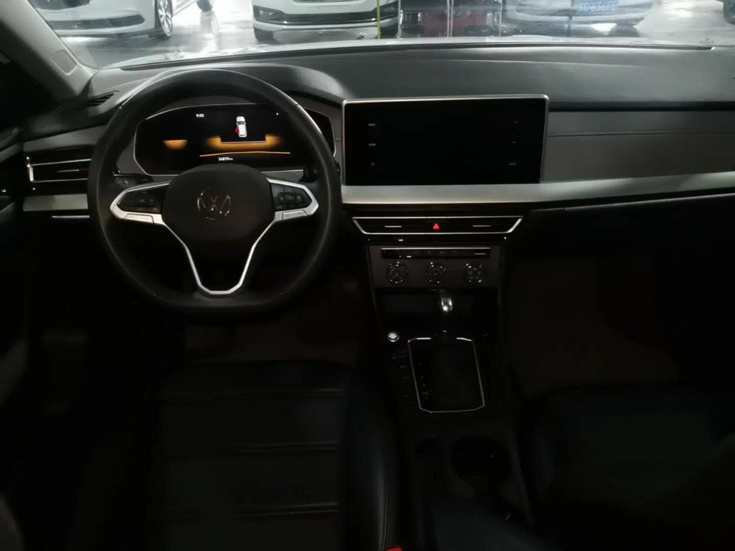 Volkswagen Lavida 2024 300TSI DSG Full-Comfort Edition — миниатюра 12