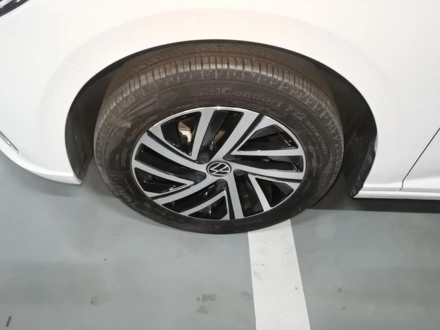 Volkswagen Lavida 2024 300TSI DSG Full-Comfort Edition — миниатюра 10