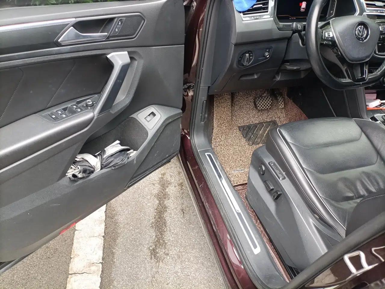 Volkswagen Tiguan 2018 330TSI All-Wheel-Drive Innovation Model — миниатюра 16