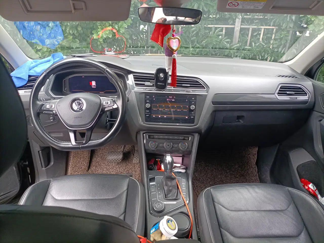 Volkswagen Tiguan 2018 330TSI All-Wheel-Drive Innovation Model — миниатюра 9