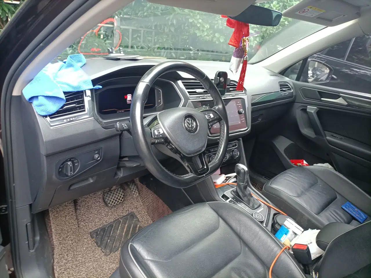 Volkswagen Tiguan 2018 330TSI All-Wheel-Drive Innovation Model — миниатюра 10
