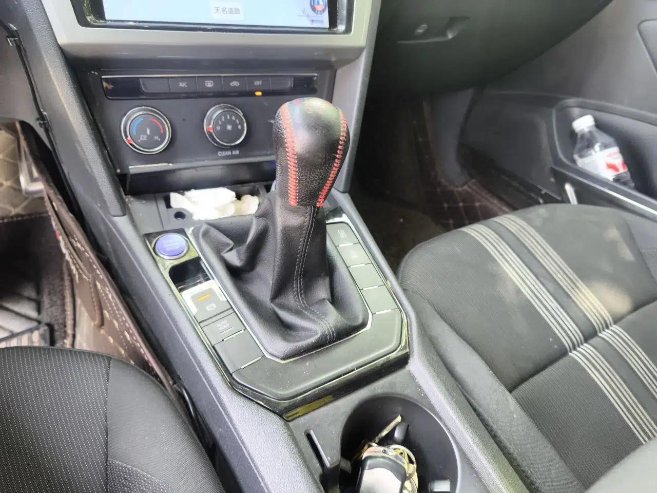Volkswagen Lamando 2017 230TSI Manual Trend Edition — миниатюра 14