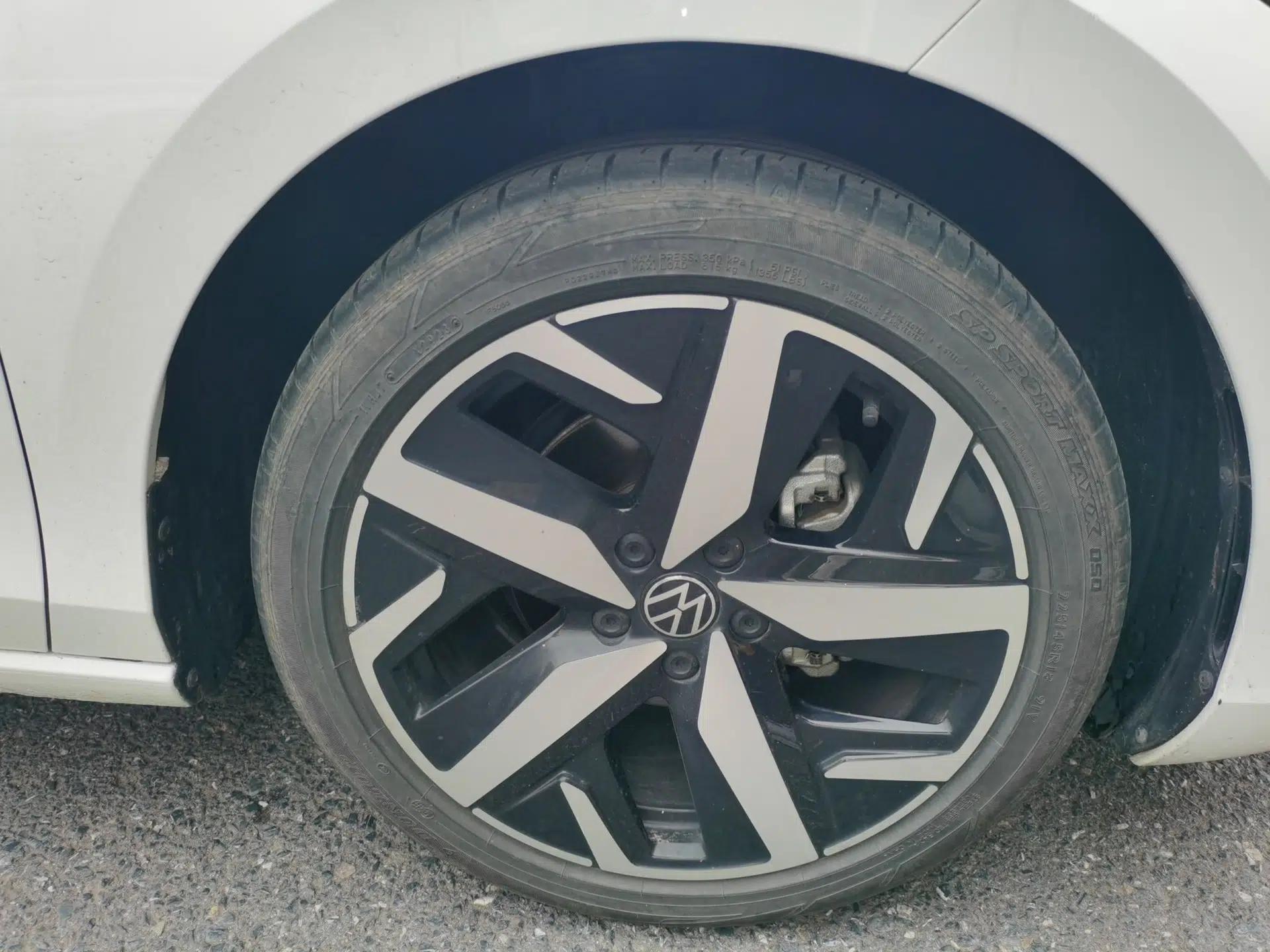 Volkswagen Lamando 2024 Lavida L 280TSI DSG Cool & Spicy Edition — миниатюра 8