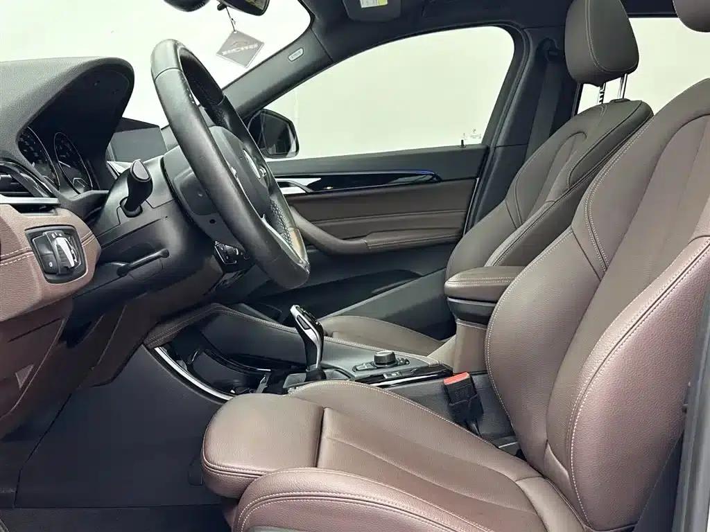 BMW X2 2020 sDrive25i Leading M Sport Package — миниатюра 14